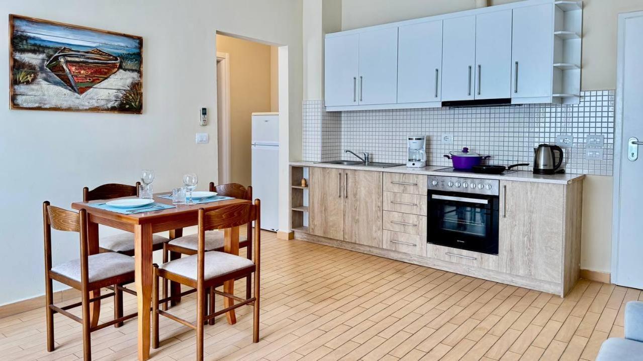 Apartment Your Comfy *